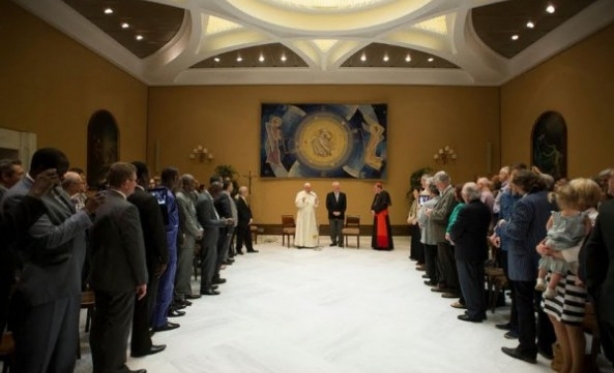 Papa recebe pastores pentecostais no Vaticano